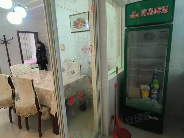 榆林榆阳阳光广场元驰世纪城元驰世纪城小区113平米单元出租,南北通透,电梯房出租房源真实图片