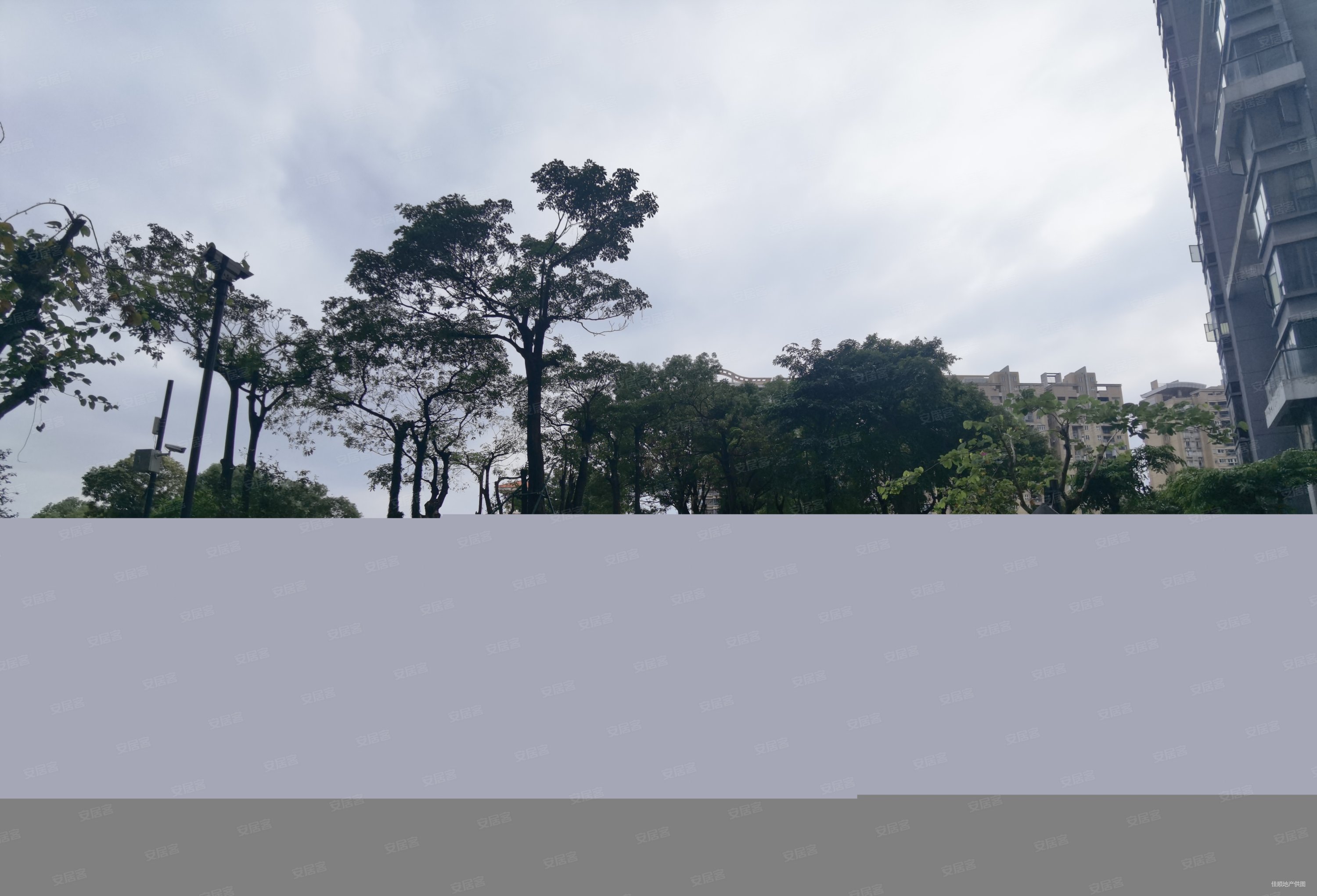 天骄峰景 双卫格局 出行方便 南北通透 环境好 精装好房,天骄峰景二手