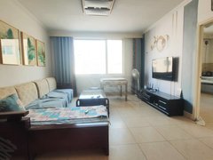威海高区国际海水浴场合租主卧，月付房租500一个月，租到6月中旬。出租房源真实图片
