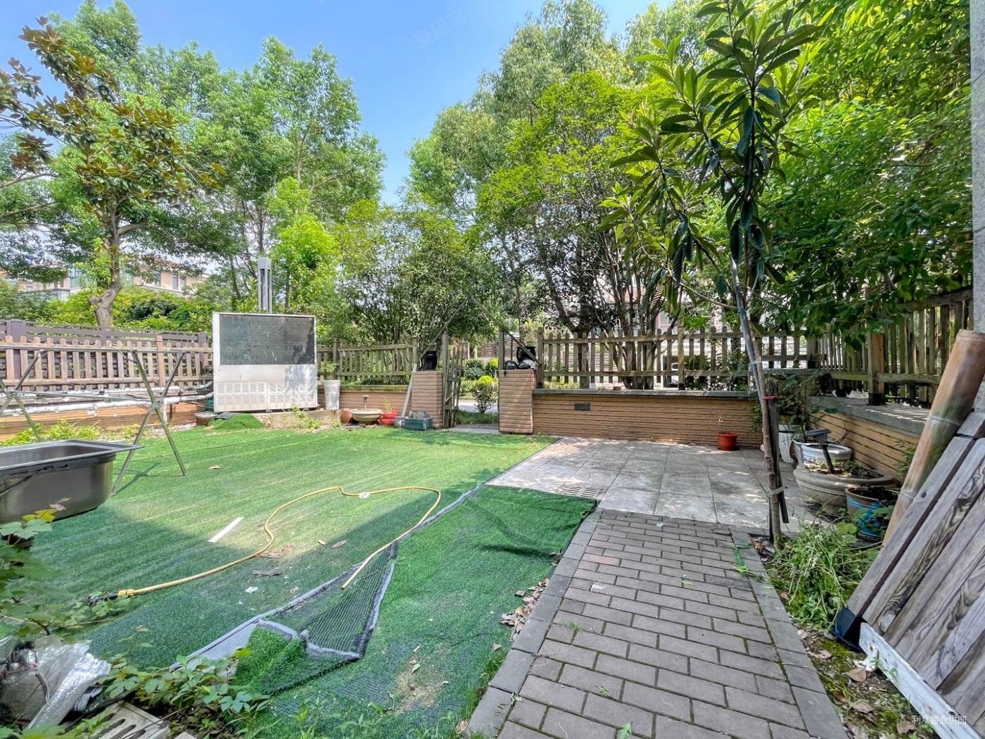 仙林南外旁依云溪谷叠加别墅大花园诚心出售