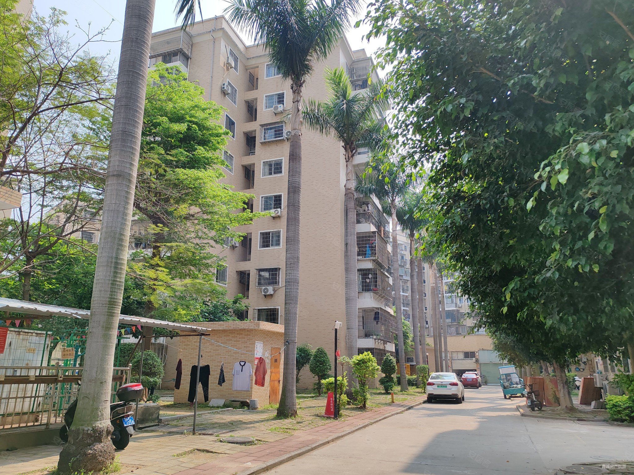 瑞鑫公寓2室1厅1卫35.5㎡南北28万