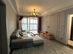 重庆沙坪坝土主两室带大阳台，环境优美，现代风，周围设施配套齐全，随时看房出租房源真实图片