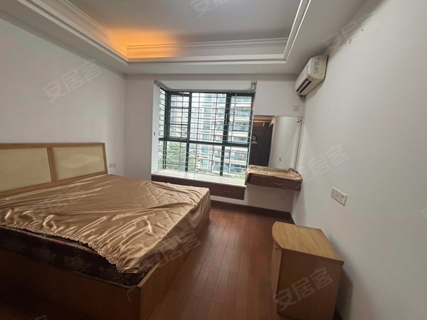 广州花都新区岭南公馆岭南公馆 家私家电齐全领包入住 随时可以看房