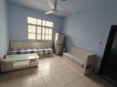 沂源城区银座中医院附近3楼,两室,带家具家电,空调冰箱洗衣机都有,有视频出租房源真实图片
