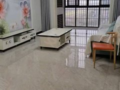 霍邱新店新店市场花台小区(二期)，4室2厅2卫，125平，精装修1000每月出租房源真实图片