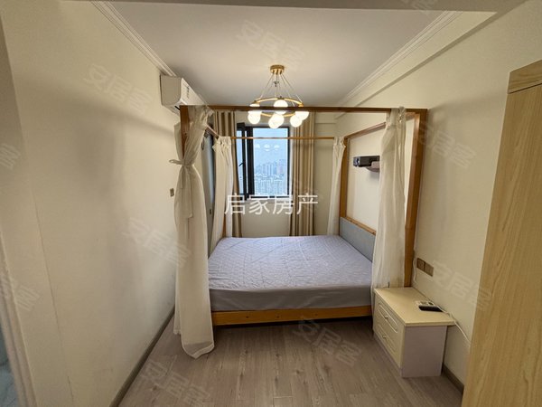 六安金安金安万达汇金国际广场红街酒吧街，西都广场，单门独户，1室1厅，汇金广场，套房整租出租房源真实图片