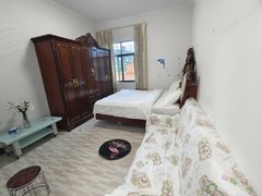 弥勒九号路庆来公园法院对面 生态园旁 家具齐全 拎包入住一室出租房源真实图片