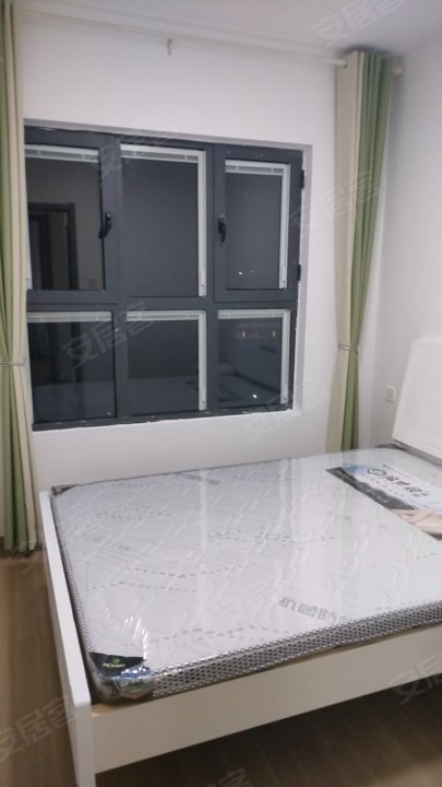 孙何小郢安置房 3室2厅1卫