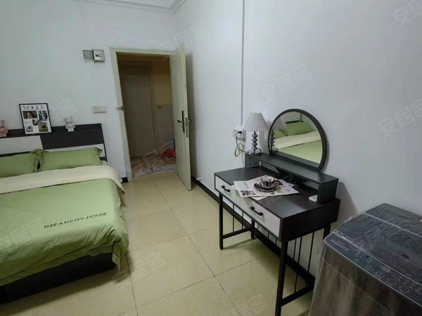 旧区租房,马鞍山公园地铁口附近出租房,精装修单间