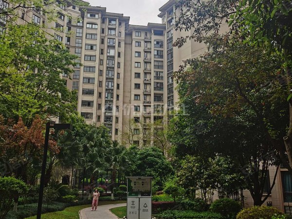 【多图】桃源居国际花园二区,空港租房,电梯房 1700元每月 押一付三