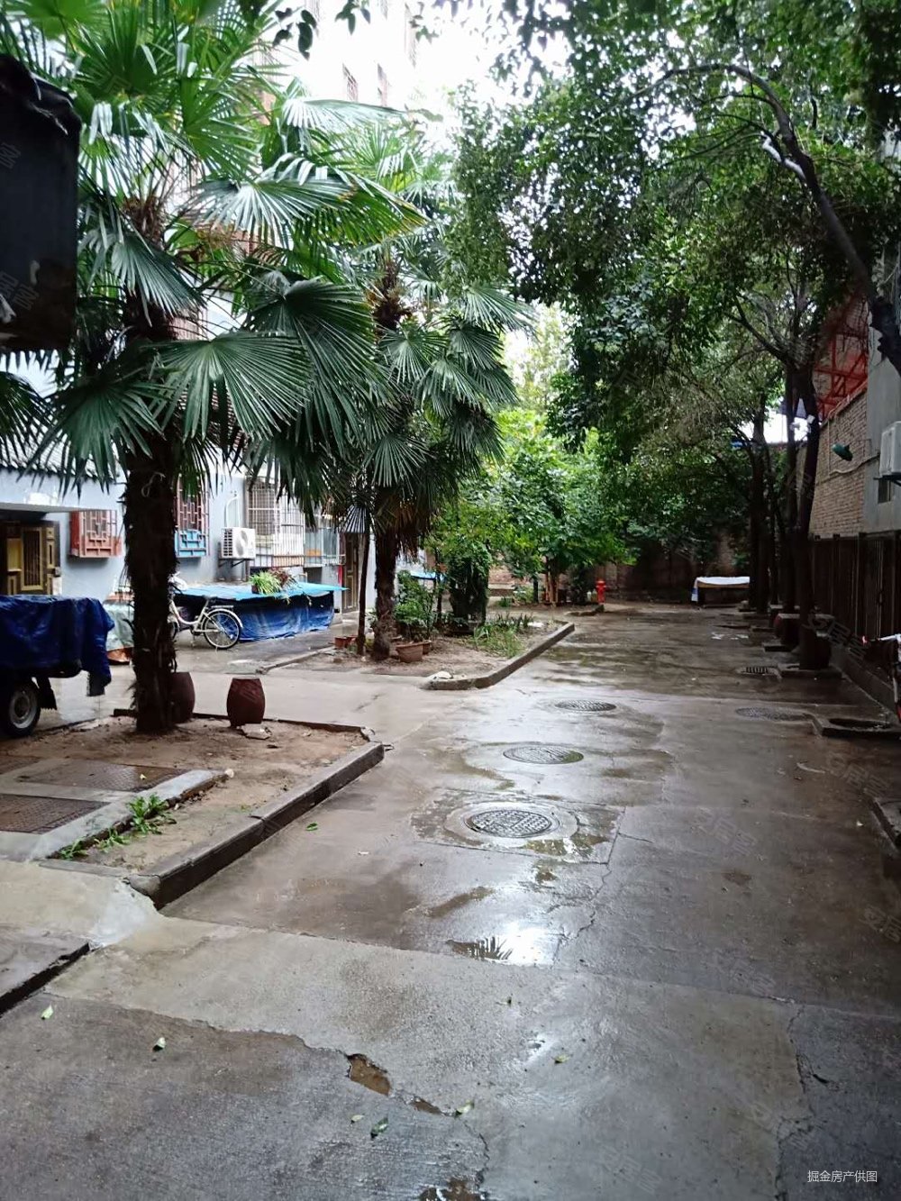 西稍门南小巷107平3室2厅3层可按揭抛售85万