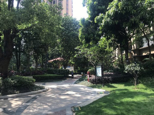 出租1700 三房两厅 保利城 北京华联在家门口,江南租房-南宁58安居客