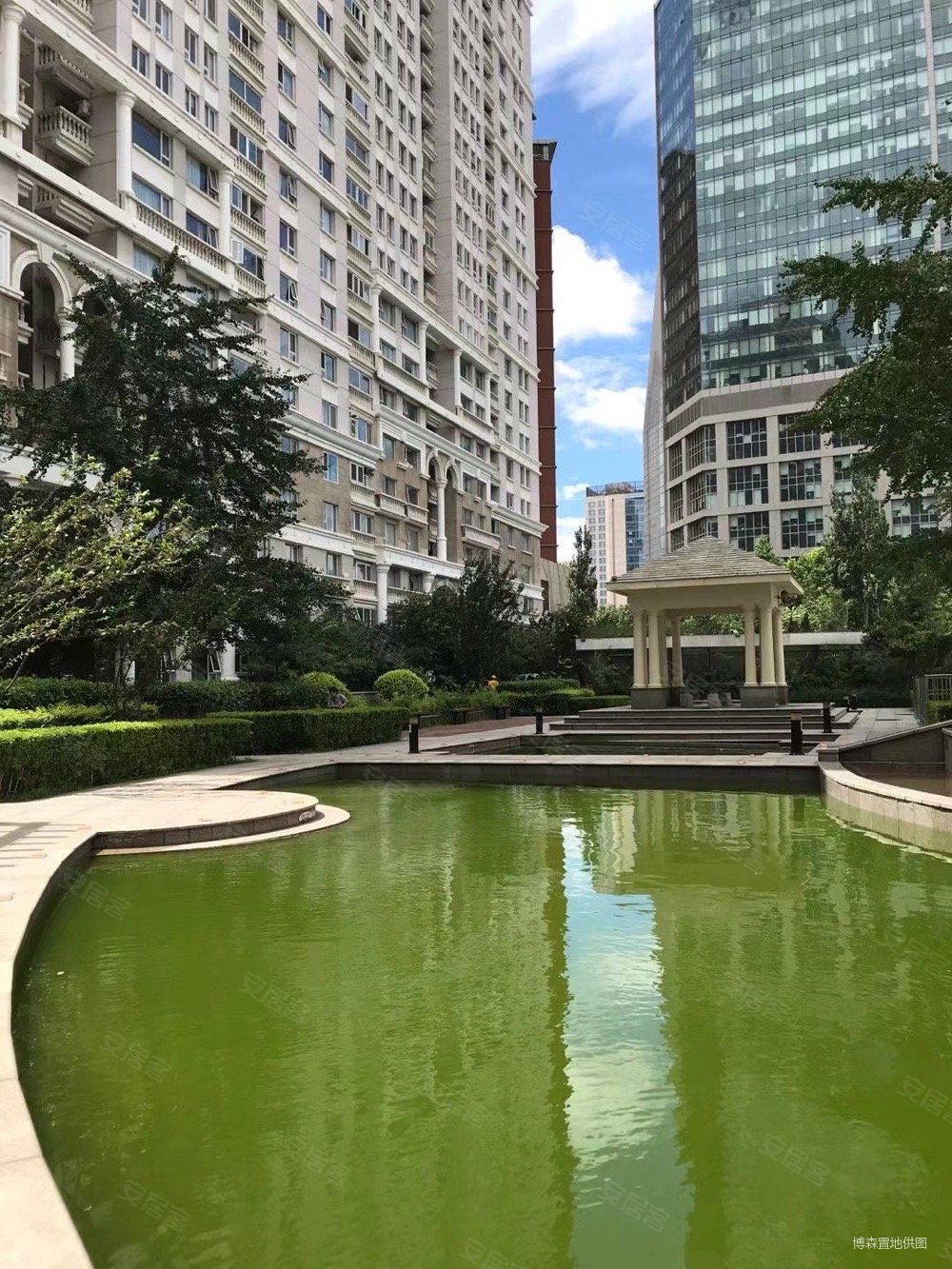 海润国际公寓4室2厅2卫243.21㎡南1650万