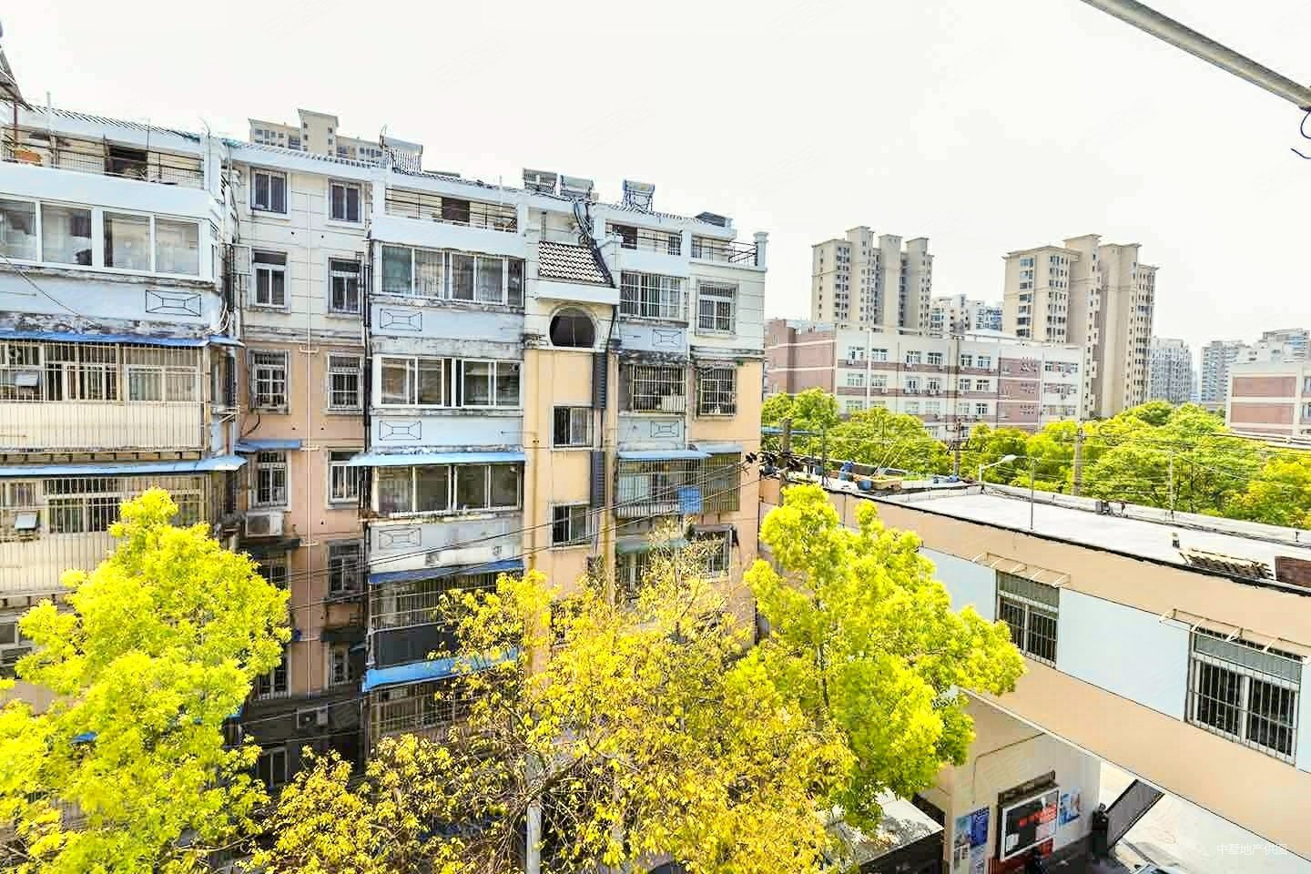 合肥房产网>合肥二手房>瑶海二手房>曙光影院二手房>纺织二村>