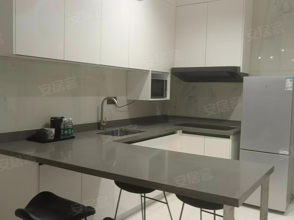 深圳盐田沙头角蓝郡公馆中英街关口 沙头角地铁口 小区式公寓大两房一