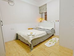 重庆两江新区冉家坝冉家坝 出门爱融荟城商圈 精装大次卧 可短租五个月 出租房源真实图片