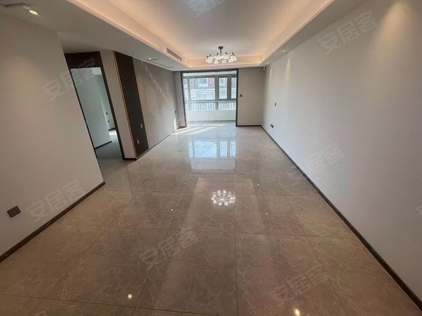 徐州鼓楼彭城广场天辰雅苑实拍房源找我金鹰金地苏宁天阙云熙府凯旋门天辰精装4室2卫出租房源真实图片