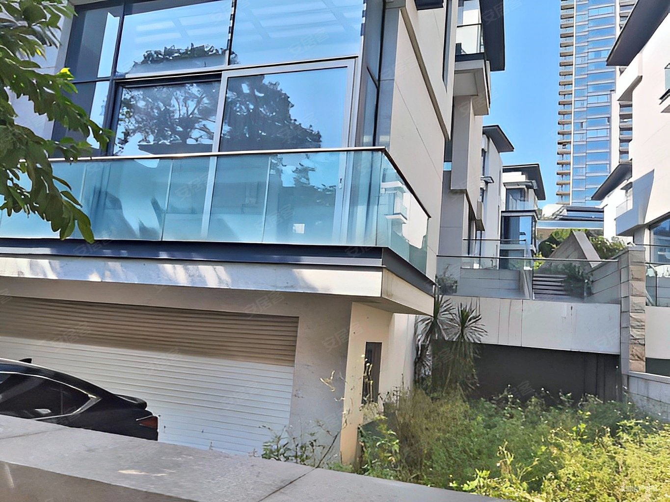 出售情侣路中海银海湾单边位别墅送大花园送地下室近澳门香港