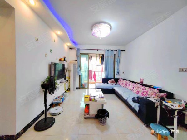 江景三房两卫 精装保养好 因业主急售90万 产权清晰,鹏达丽水湾二手房