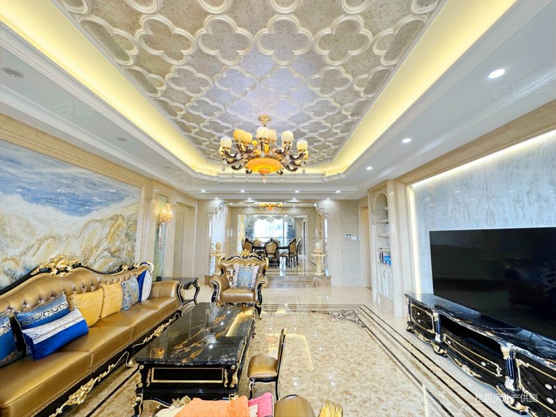 松山湖豪宅天花板装修都花了500万软装200万大平层堪比别墅