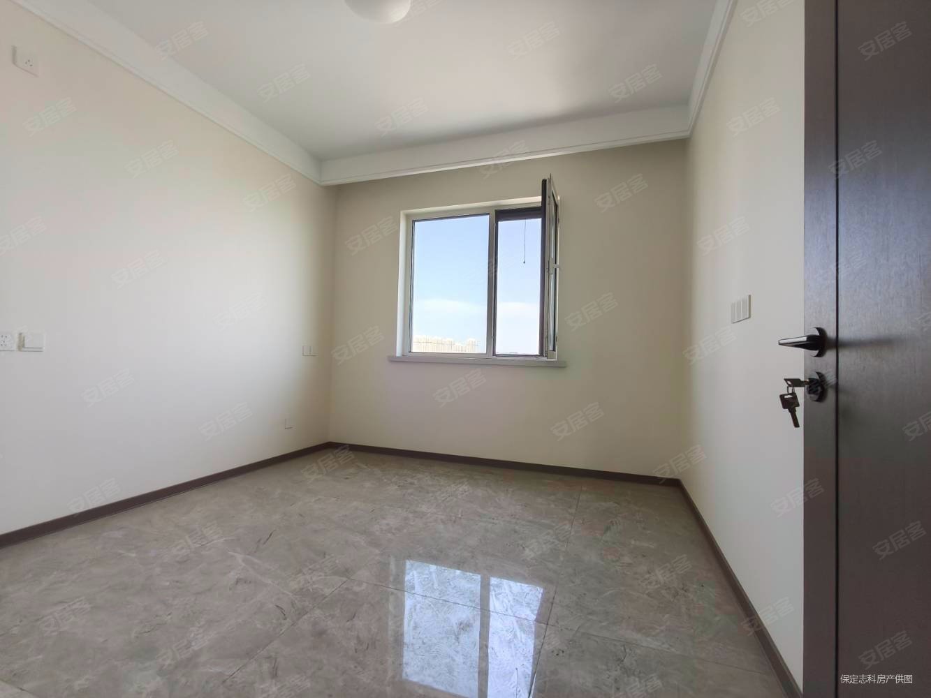 中国府3室2厅2卫127㎡南北139万