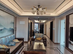 上实海上海领海苑 4室2厅2卫  电梯房 精装修139平米