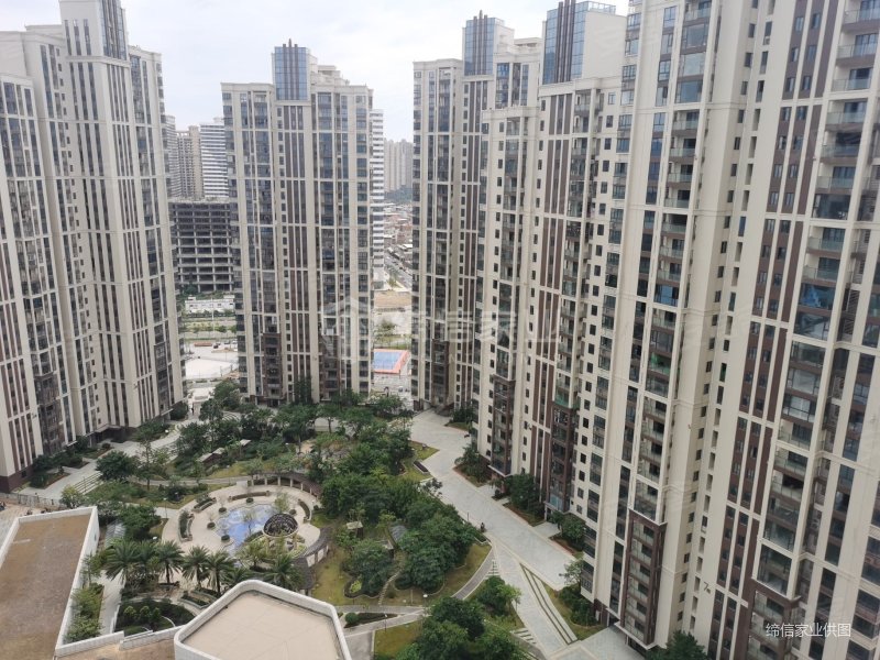 边套 三面采光,茂诚皇江御景二手房,210万,4室2厅,2卫,125平米-泉州