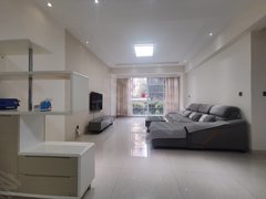 红河弥勒新世界甸溪河附近 一楼带花园 随时看房出租房源真实图片