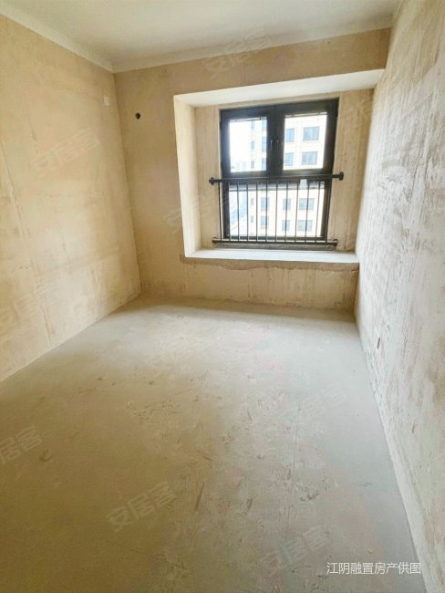 张家港暨阳湖旁新桥毛胚新房配套齐全楼层