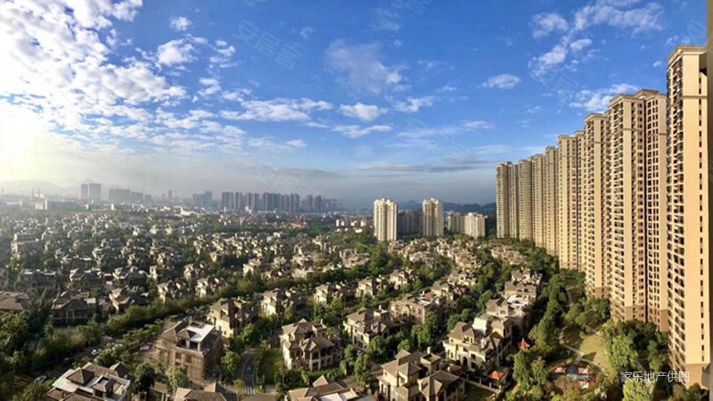 常平万科城两房两厅出售家私电器全送.小区环境优美.