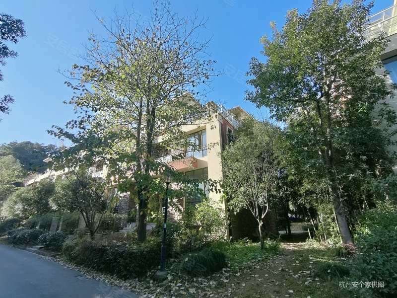 三江鸣翠蓝湾别墅