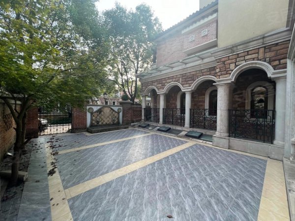 上海宝山罗店上置香岛原墅(别墅)新出独栋别墅丨欧式精装4房3卫丨中央