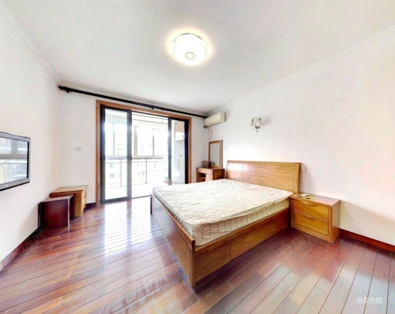 林景瑞园3室2厅2卫131㎡南北316万