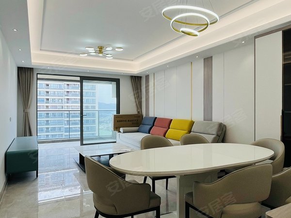 珠海高新区唐家湾翠湖香山百合苑凤凰山下精装三房两厅两卫出租出租