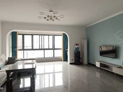 铜仁碧江碧江城区出租,南岳清水湾电梯三室两厅,精装修家电齐全,小区停车免费出租房源真实图片
