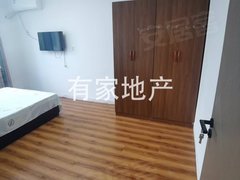 丹东元宝新柳步行街精选 手慢无 环环美食城 新玛特 桃里面包 当代 四楼 包出租房源真实图片