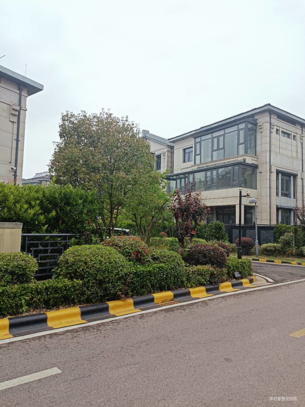 房产网>南京二手房>江宁二手房>江宁大学城二手房>五矿九玺台(别墅)>