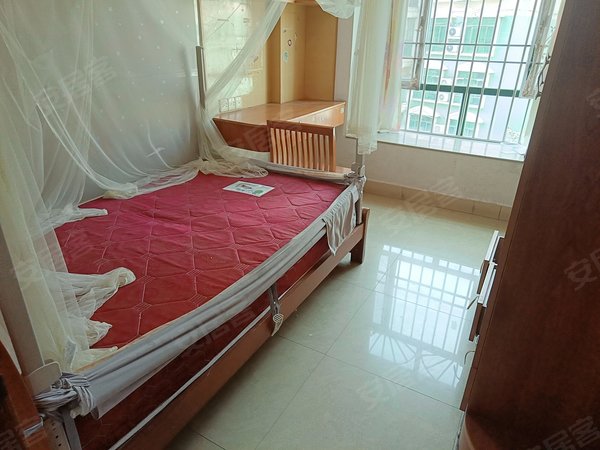 佛山顺德北滘南源花园南源花园中高层,简单家私,钥匙在手,随时看房