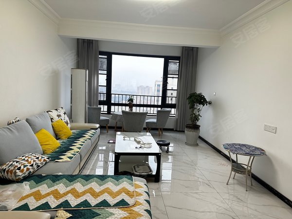 项城沈丘碧桂园沈丘碧桂园 3室2厅1卫 电梯房 精装修 南北通透出租