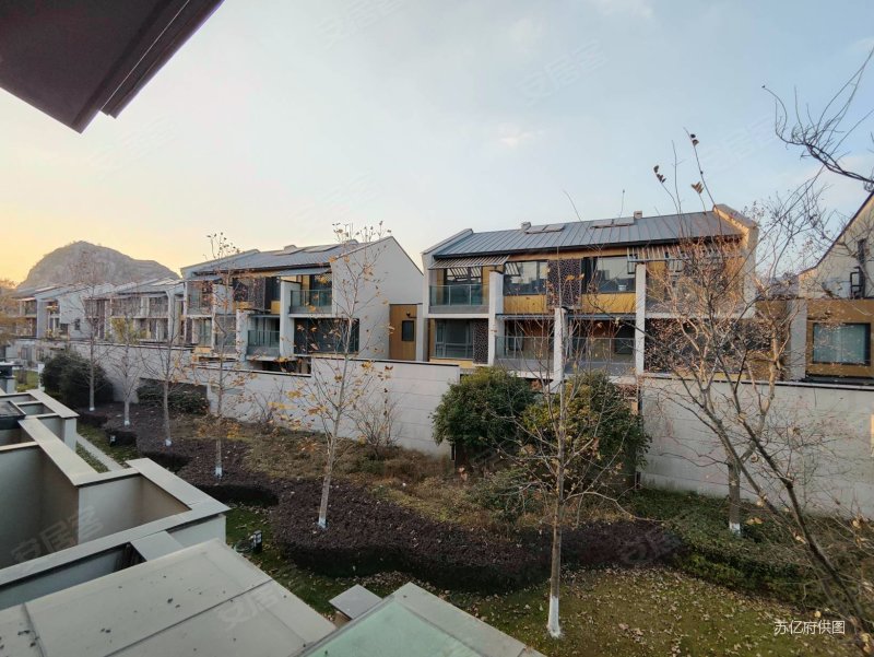 苏州房产网>苏州二手房>吴中二手房>木渎二手房>中航樾园(别墅)>