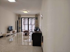 百色右江梦之岛购物广场房子户型方正。交通便利。可以拎包入住。。。出租房源真实图片