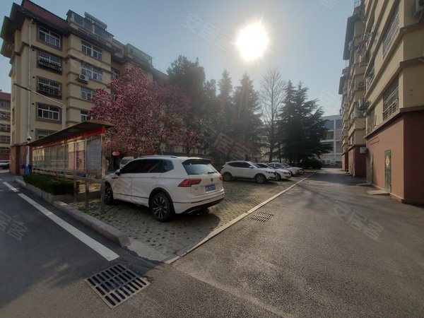 青岛城阳农业大学仁和居农大地铁口 可月付 无中介费 仁和居 无其他