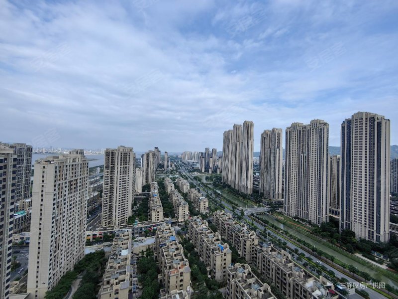 厦门房产网>厦门二手房>海沧二手房>马銮湾新城二手房>龙湖春江彼岸
