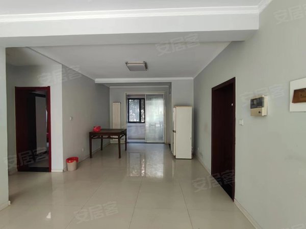 枣庄滕州荆河滨江国际花苑(14-112号)多层一楼带个车库!