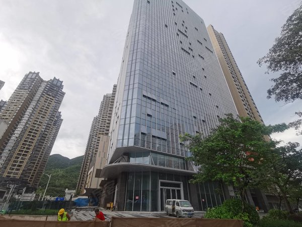 深圳盐田盐田山海四季二期华府盐田新房  全新出租 价格便宜  随时