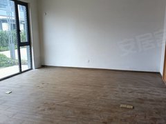 绍兴柯桥柯桥柯岩装修排屋300方出租,距轻纺城市场柯桥古镇近,办住一体出租房源真实图片