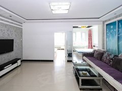 赤峰松山广场路步梯楼方便看房。步梯楼。精装修拎包入住随时看房方便出租房源真实图片