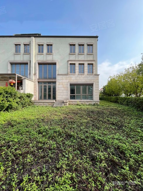 万博南天名苑别墅200平大花园南北对流圈层纯粹