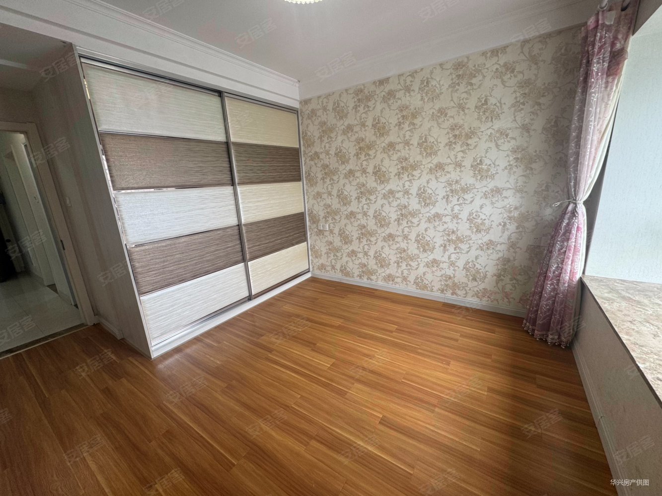 钟吾壹号2室2厅1卫90.65㎡南56万