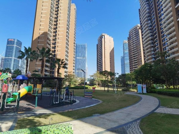 珠海横琴横琴口岸华融琴海湾(别墅)横琴口岸旁豪装别墅带院子 露台